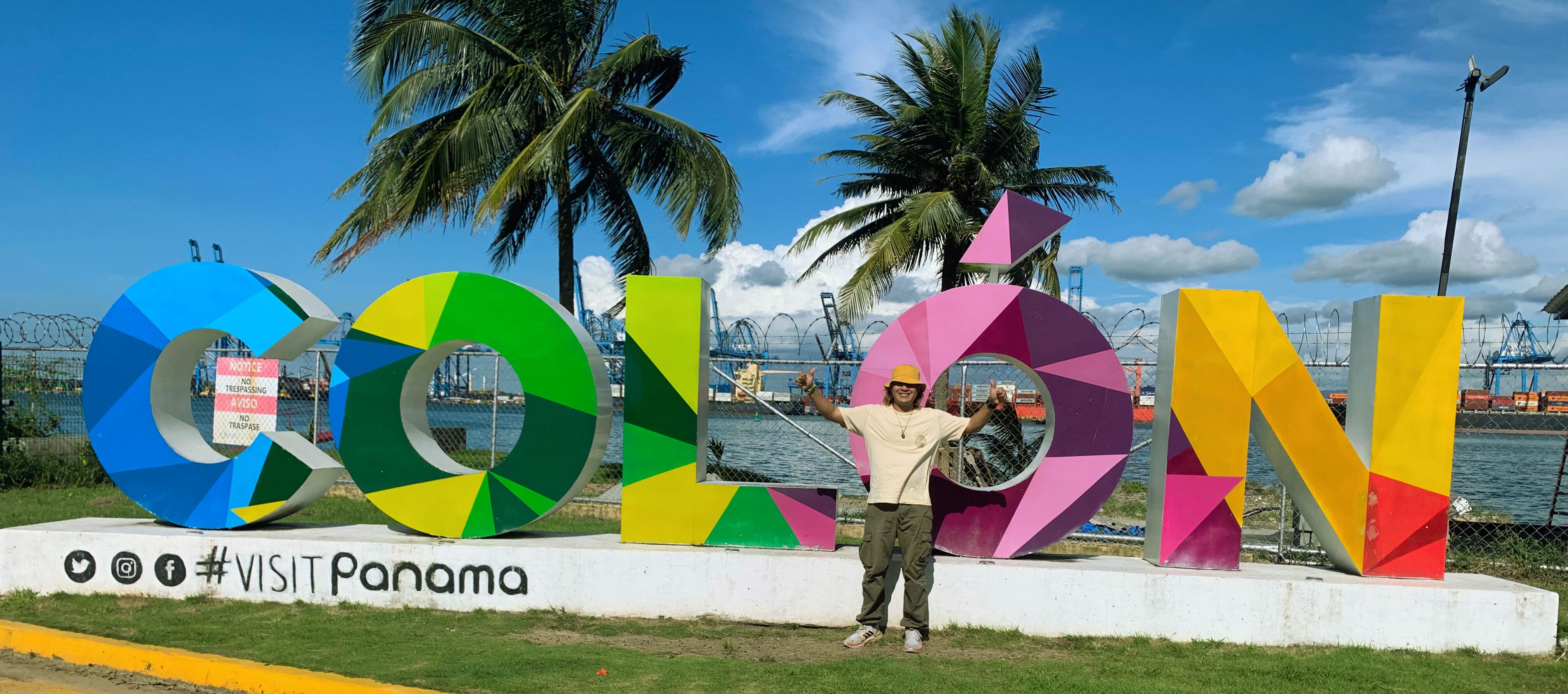 Picture of a sunset at the beach